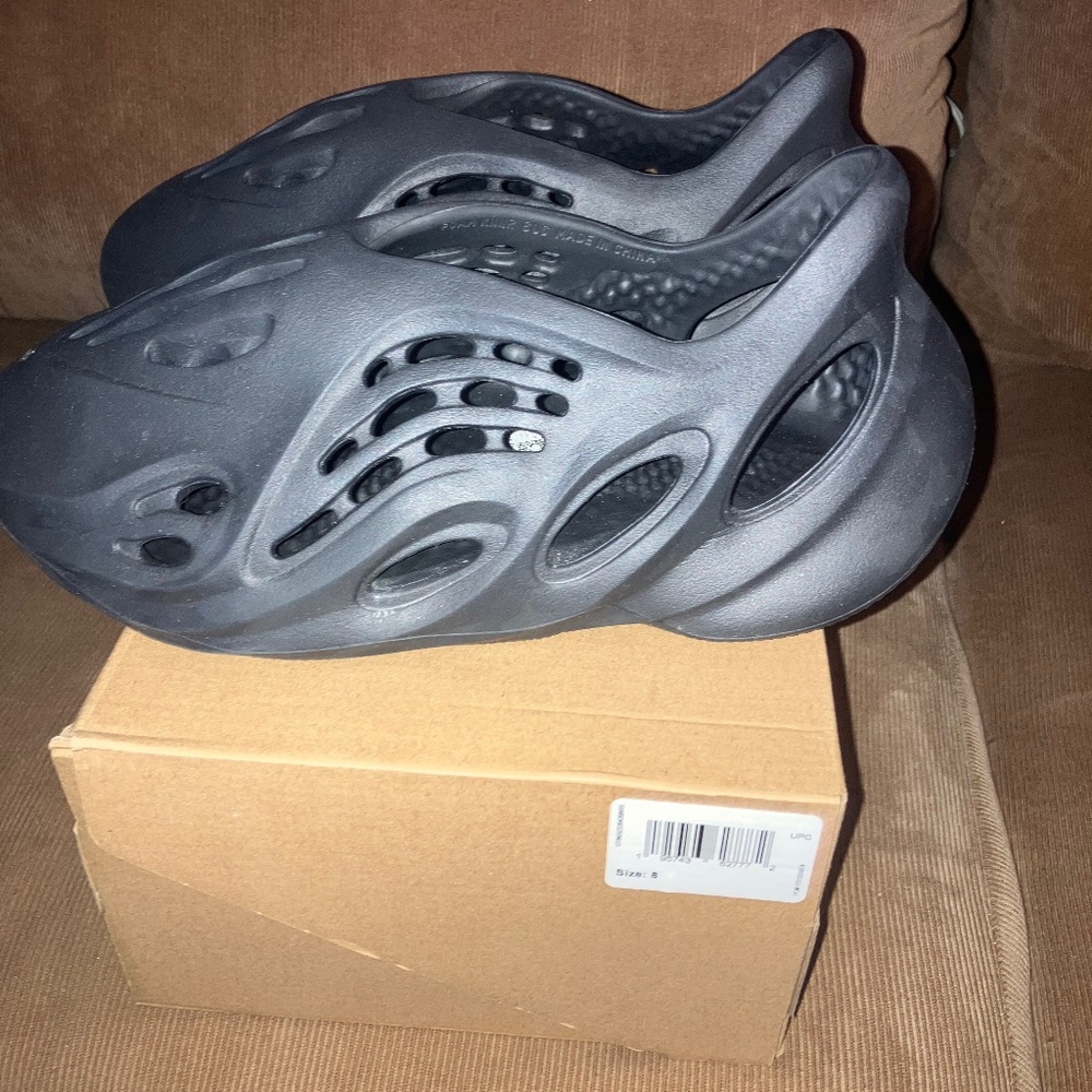 Men's Yeezy Foam Runner